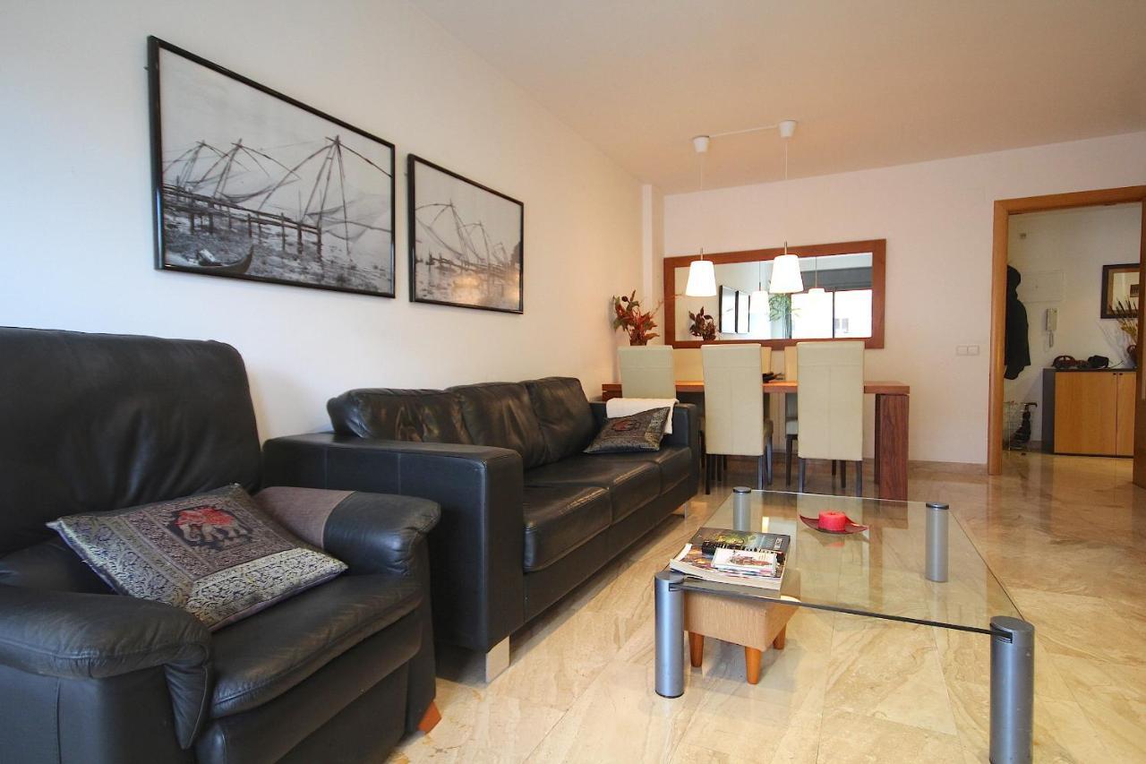 Ca L'Anna - Holiday Apartment Tremp Værelse billede